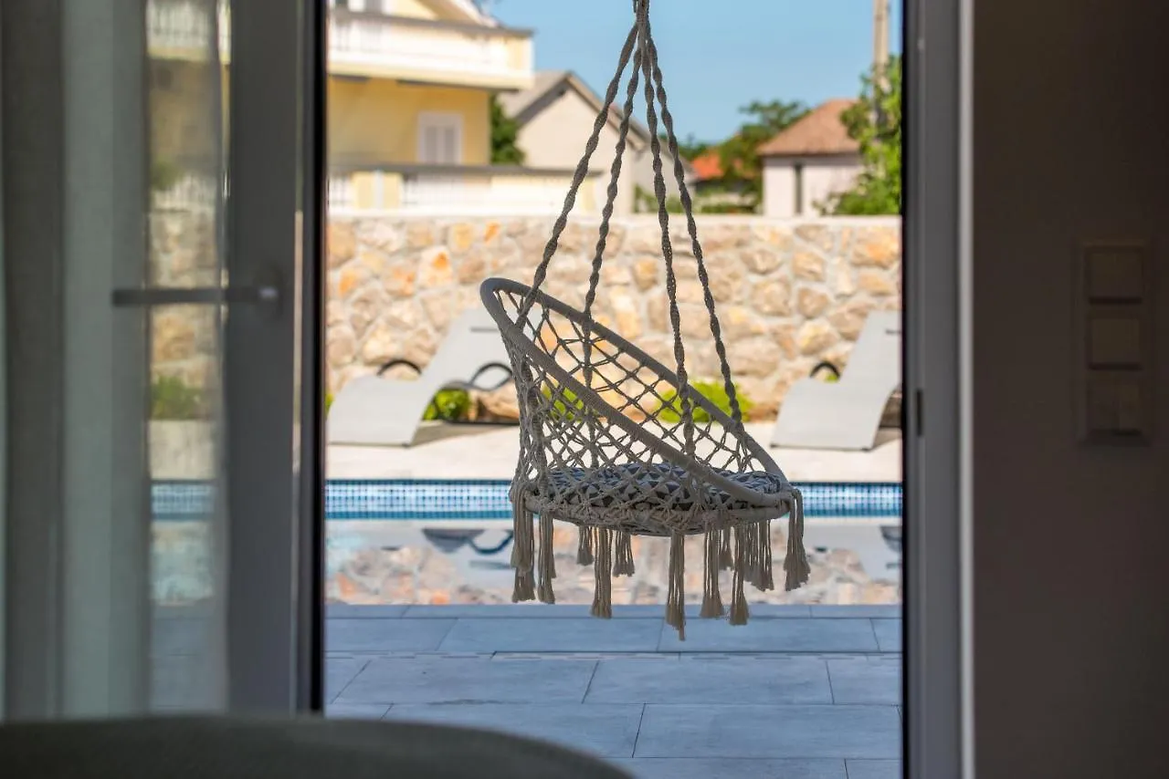 Apartment Meteora With Private Pool Malinska Croatia