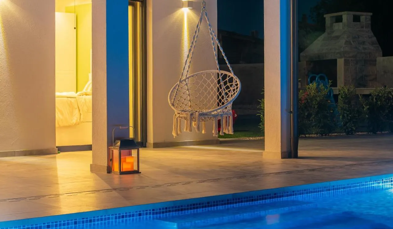 Apartment Meteora With Private Pool Malinska Croatia